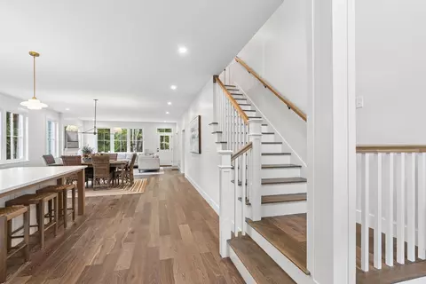 Entry Way - 104 Old Pool Rd, Biddeford, ME 04005 photo 2 of 5