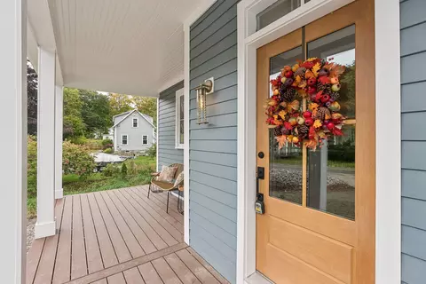 Exterior - 104 Old Pool Rd, Biddeford, ME 04005 photo 4 of 4