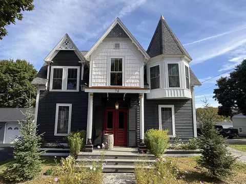 74 Court St, Houlton, ME 04730