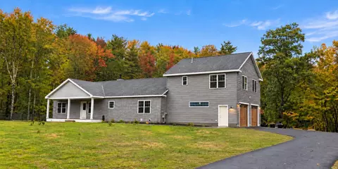 47 Acorn Ln, Kittery, ME 03904