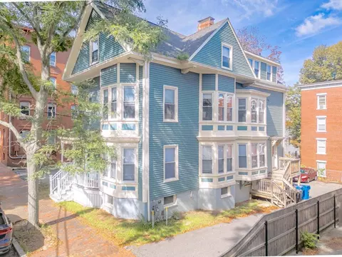 105 Sherman St, Portland, ME 04101