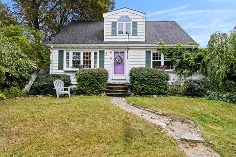 74 W Commonwealth Dr, Portland, ME 04103