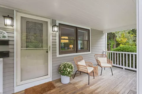 Exterior - 12 Kendall Ln #B, Freeport, ME 04032 photo 3 of 7