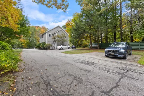 Exterior - 12 Kendall Ln #B, Freeport, ME 04032 photo 5 of 7