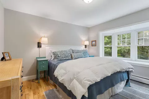 Bedroom - 12 Kendall Ln #B, Freeport, ME 04032 photo 3 of 7