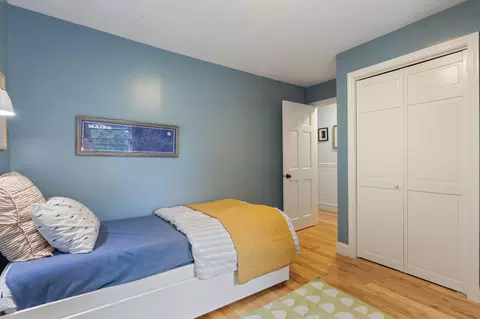 Bedroom - 12 Kendall Ln #B, Freeport, ME 04032 photo 7 of 7