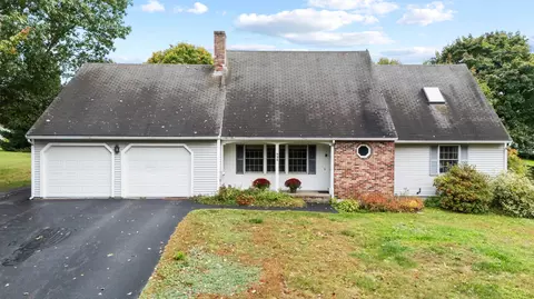 998 Highland Ave, South Portland, ME 04106