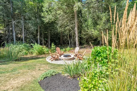 Exterior - 55 Intervale Rd, Freeport, ME 04032 photo 8 of 14