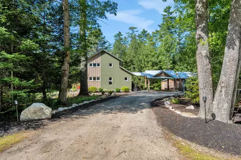 Exterior - 55 Intervale Rd, Freeport, ME 04032 photo 2 of 14