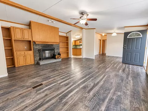 Living - 2126 State Rd, Eliot, ME 03903 photo 3 of 6