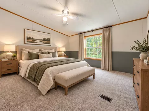 Bedroom - 2126 State Rd, Eliot, ME 03903 photo 2 of 8