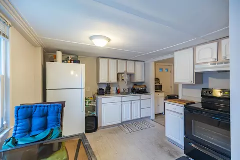 Kitchen - 34 Oak St, Augusta, ME 04330 photo 2 of 2