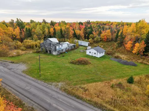 602 New Dunntown Rd, Wade, ME 04786
