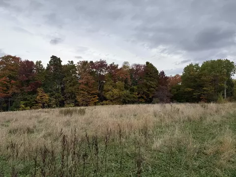 11 Osborne Rd, Farmington, ME 04938