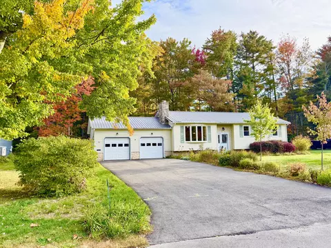 66 Rotherdale Rd, Brewer, ME 04412