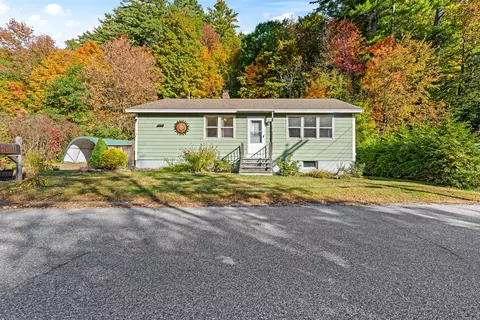 8 Davis Ct, Wilton, ME 04294