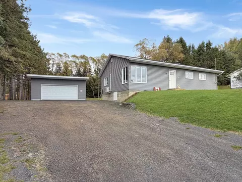 33 Us Route 1, Frenchville, ME 04745