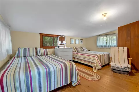 Bedroom - 986 Arnold Trl, Eustis, ME 04936 photo 2 of 4