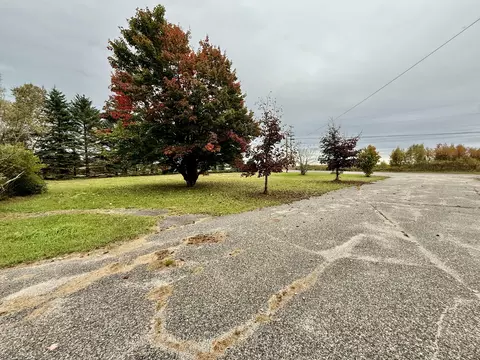 418 Centerville Rd, Columbia Falls, ME 04623