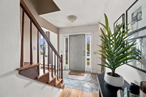 Entry Way - 3 Clover Ln, Brewer, ME 04412 photo 1 of 4