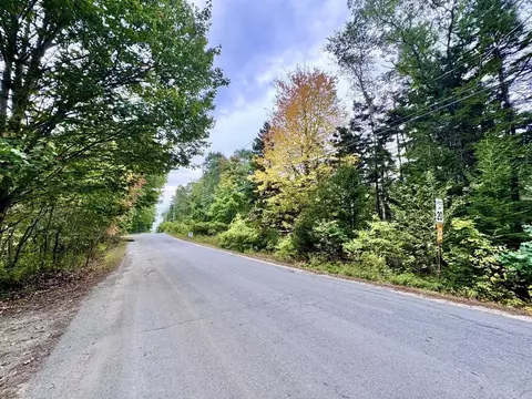 151 Brackett Ave, Portland, ME 04108