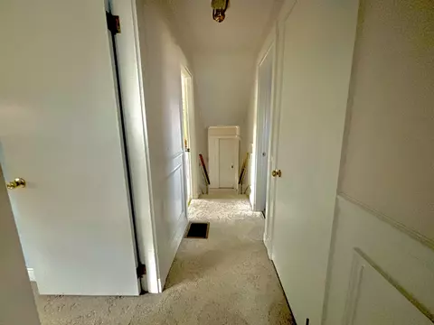 Entry Way - 6 Pleasant St, Millinocket, ME 04462 photo 2 of 4