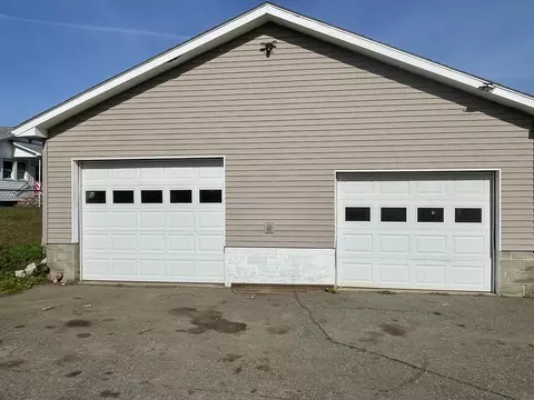 Exterior - 120 Prospect St, Millinocket, ME 04462 photo 5 of 14