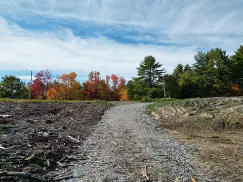 19 N Horseback Rd, Burnham, ME 04922