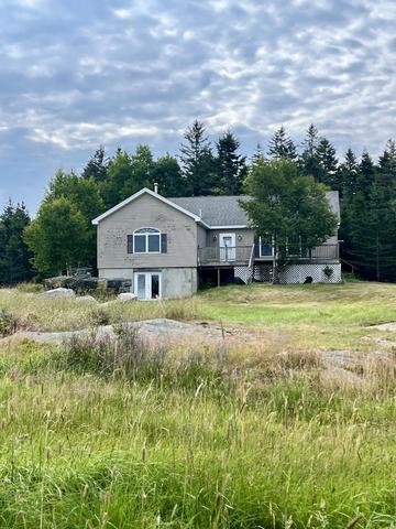 212 Stanley Point Rd, Swans Island, ME 04685