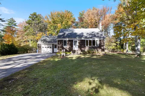 20 Plains Rd, Hollis, ME 04042