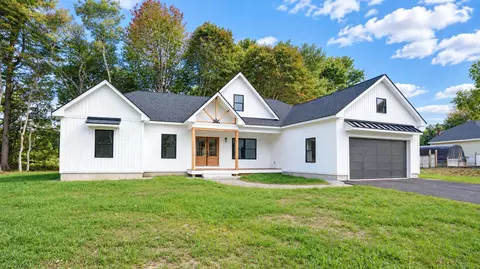 Exterior - 3 Walker Dr #101, Saco, ME 04072 photo 6 of 18