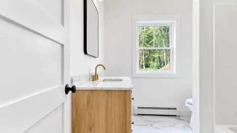 Bath - 3 Walker Dr #101, Saco, ME 04072 photo 7 of 11