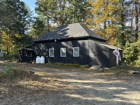 60 Ossipee Trl W, Limington, ME 04049