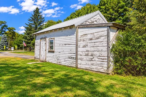 Exterior - 41 Middlesex Rd, Topsham, ME 04086 photo 14 of 16