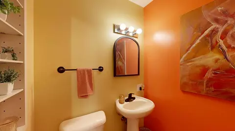 Bath - 33 Quarry Dr, Readfield, ME 04355 photo 7 of 12