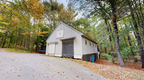 Exterior - 33 Quarry Dr, Readfield, ME 04355 photo 10 of 27