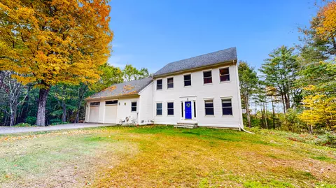 Exterior - 33 Quarry Dr, Readfield, ME 04355 photo 3 of 27