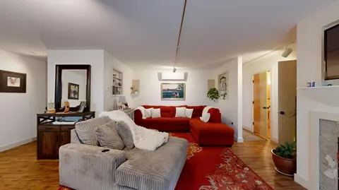 Living - 33 Quarry Dr, Readfield, ME 04355 photo 4 of 6