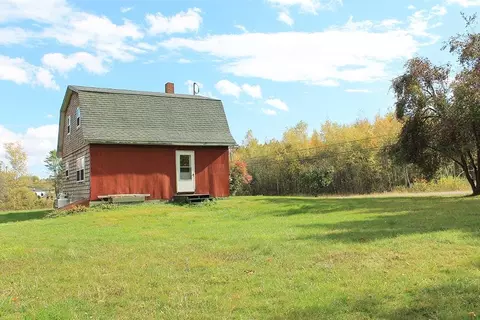 Exterior - 4 True Rd, Clinton, ME 04927 photo 4 of 6