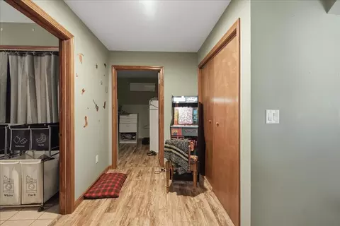 Entry Way - 20 River View Ter, Greene, ME 04236 photo 2 of 5