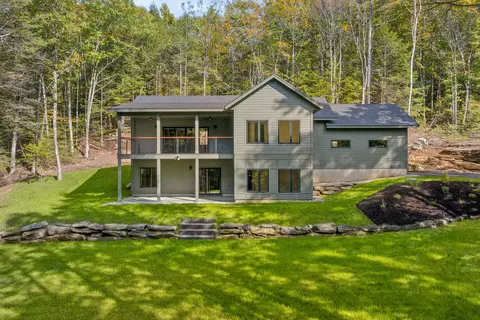 99 Delwin Dr, North Yarmouth, ME 04097