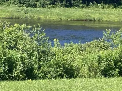 14 Washburn Rd, Presque Isle, ME 04769