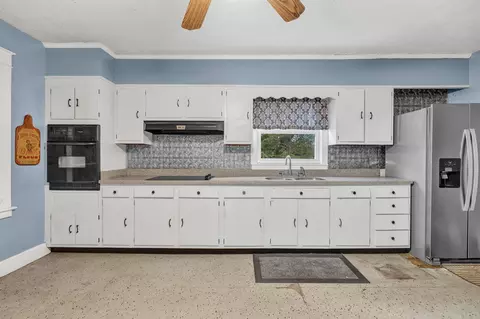 Kitchen - 247 Maine Ave, Millinocket, ME 04462 photo 2 of 2