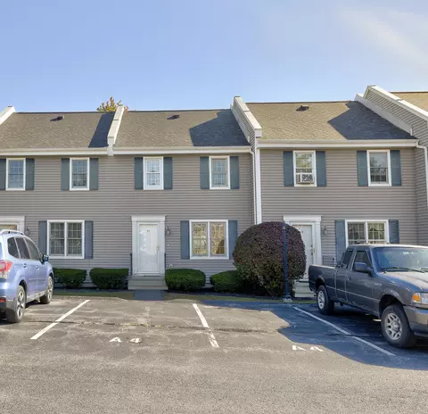 1 Clairmont Ct #A4, Portland, ME 04103