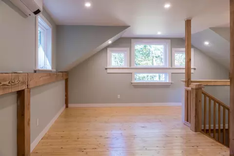 Living - 15 Rays Dr, Woolwich, ME 04579 photo 5 of 5