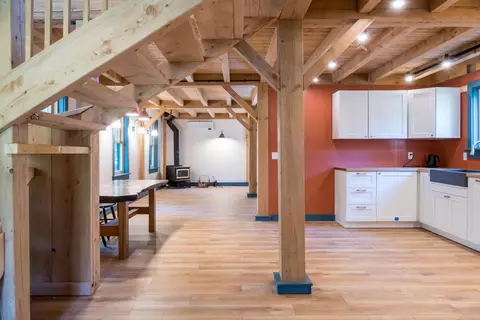 Entry Way - 15 Rays Dr, Woolwich, ME 04579 photo 2 of 11
