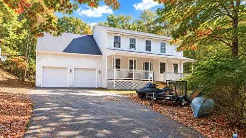 13 Danylle Dr, Limington, ME 04049