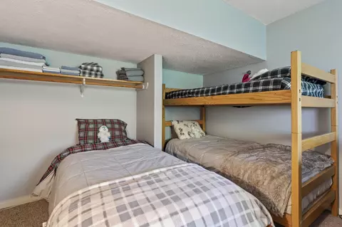 Bedroom - 8 Cascade Dr #A4, Newry, ME 04261 photo 3 of 4
