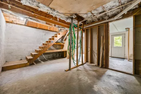 Entry Way - 28 Bailey Rd, Avon, ME 04966 photo 1 of 1