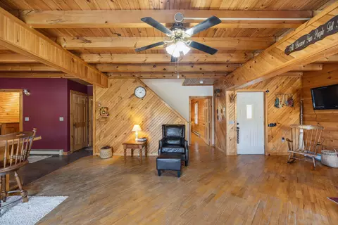 Entry Way - 951 Main St, Dixfield, ME 04224 photo 1 of 4